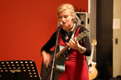 201903230222-Seraina